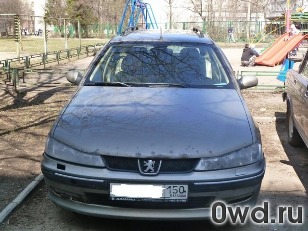 Битый автомобиль Peugeot 406